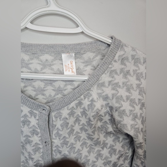 Cat & Jack Girl Sweater
M 14/16
In great condition
Measurements in pictures - Picture 4 of 11